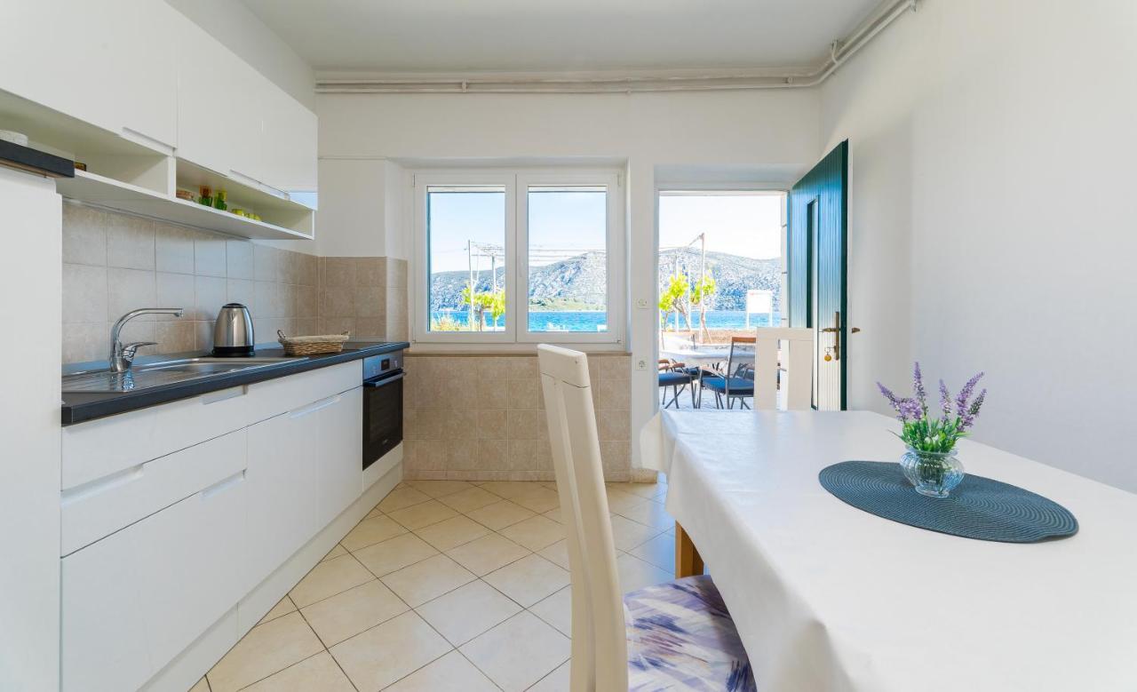Apartment Kneze Račišće Extérieur photo