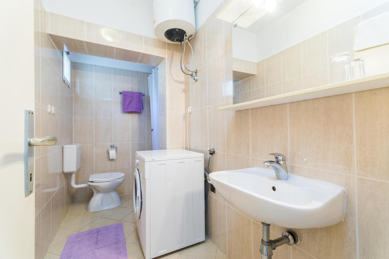 Apartment Kneze Račišće Extérieur photo